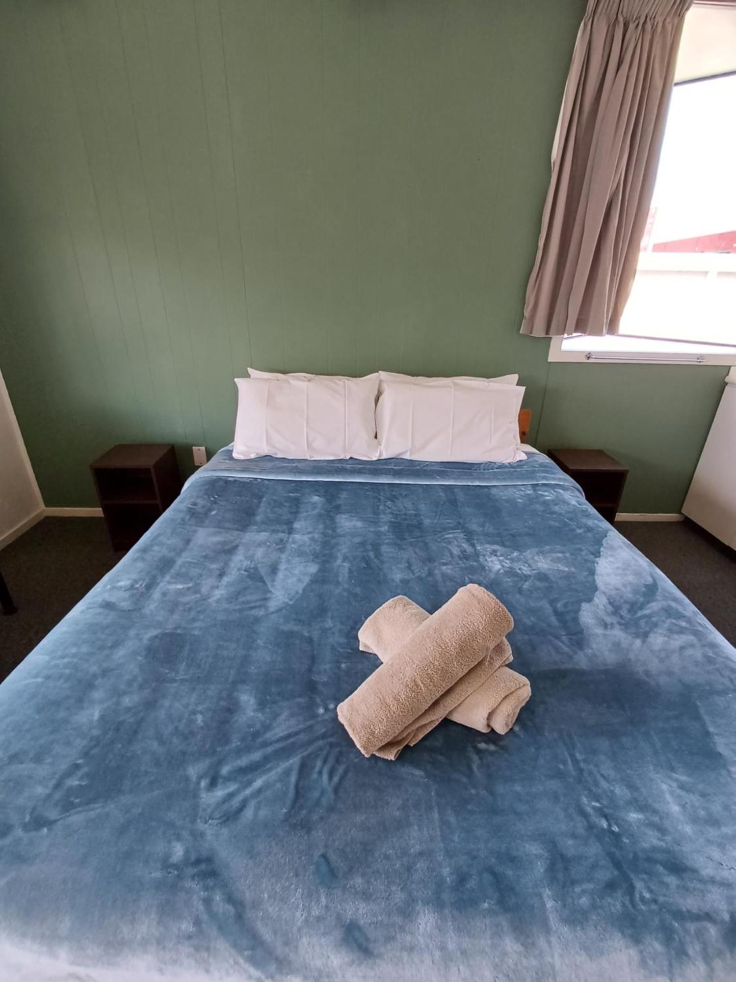 Gothic Heights Motel Christchurch Eksteriør billede