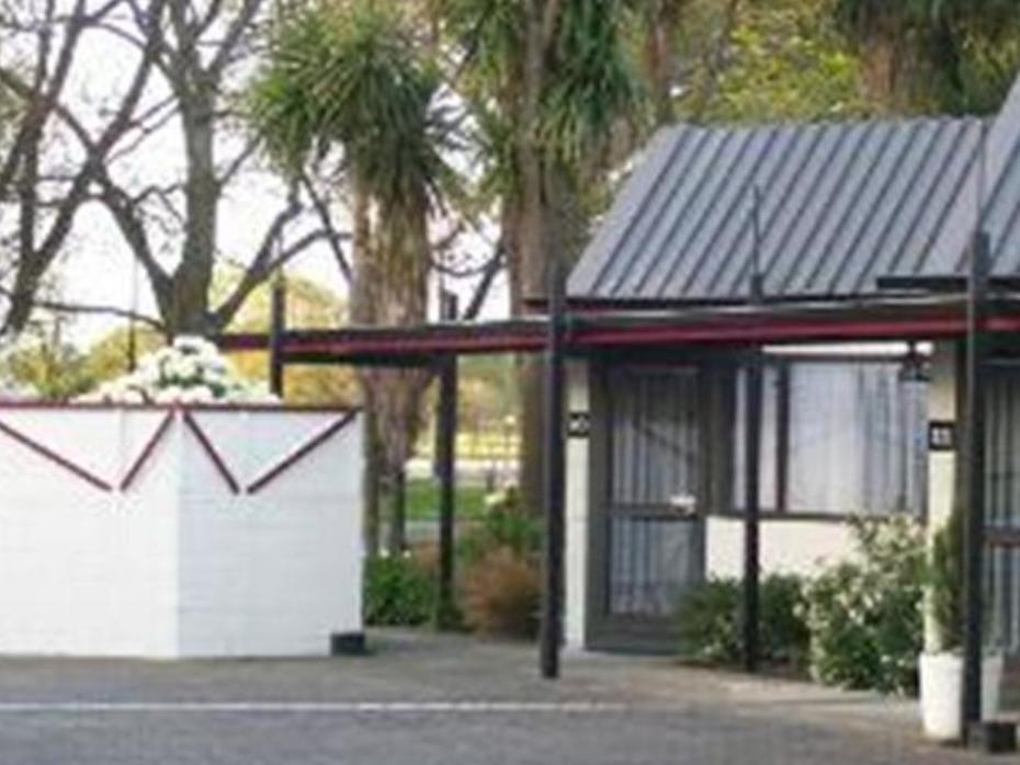 Gothic Heights Motel Christchurch Eksteriør billede