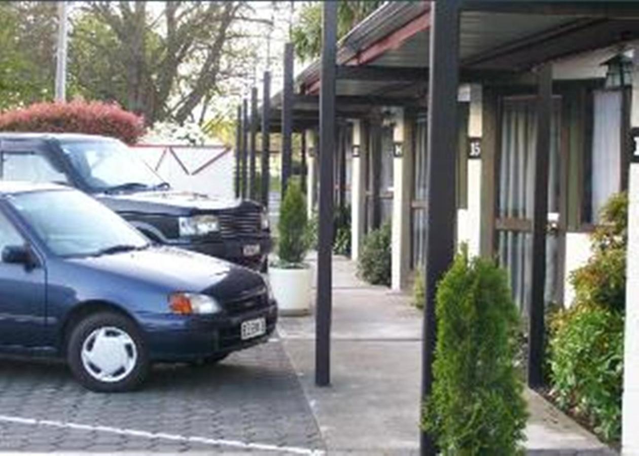Gothic Heights Motel Christchurch Værelse billede